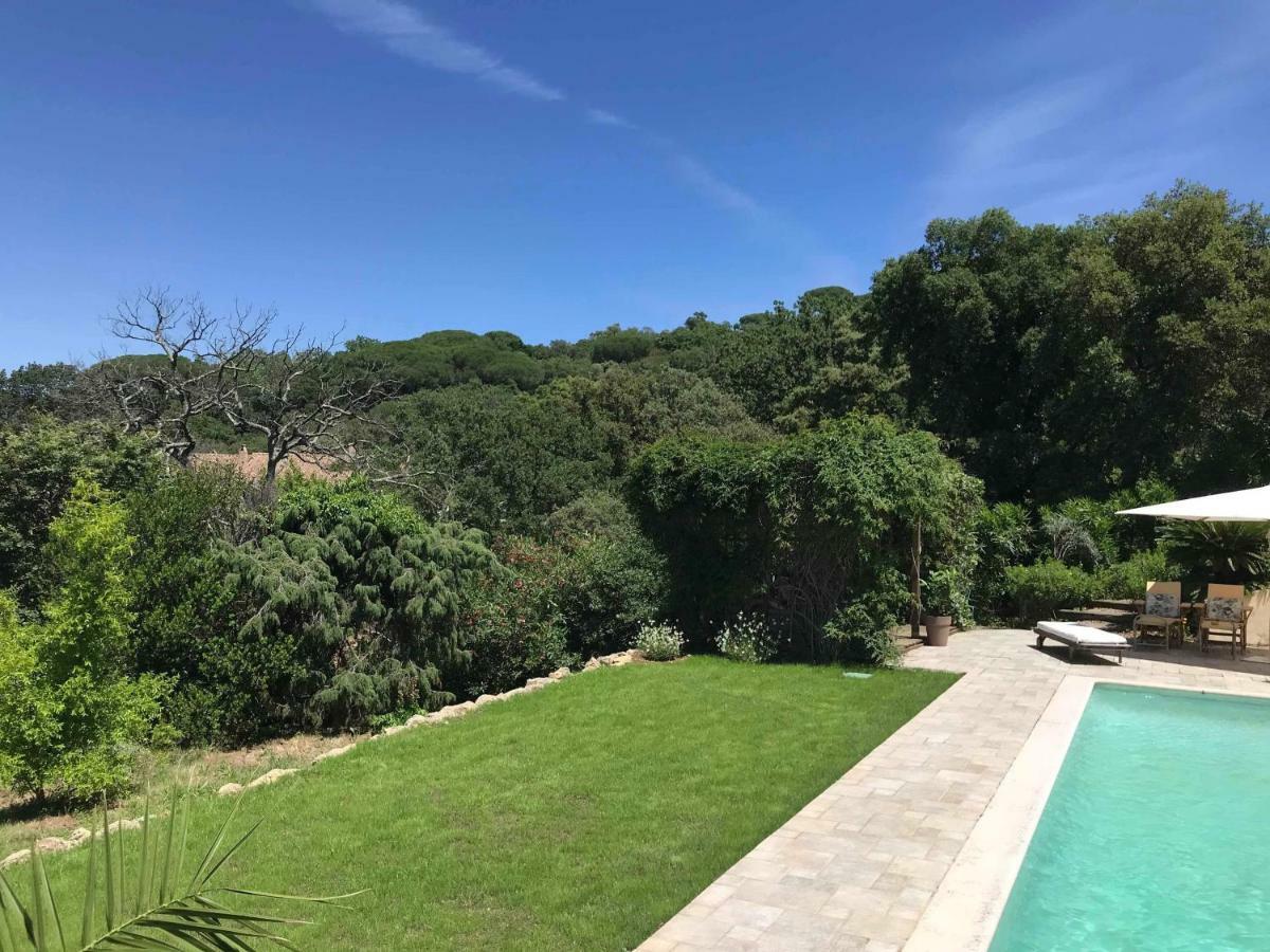 Le Mas Amore Bed and Breakfast Gassin Esterno foto